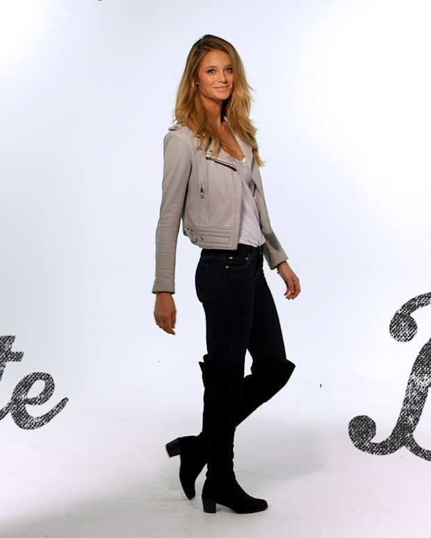 2157889318001_4318332838001_Final-Kate-Bock----00-00-03-01-Still001.jpg